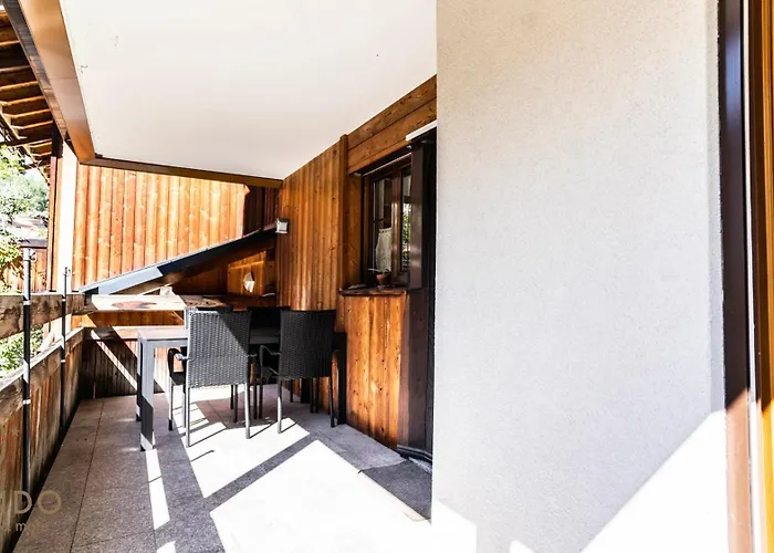 Haus Binelti, * Fiesch