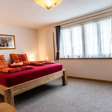 Haus Binelti, Daire Fiesch